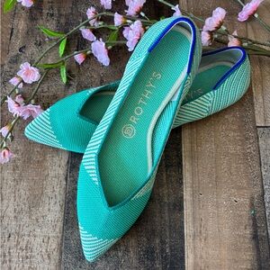 Rothys Points Flat Calypso Retired Excellent Condition Sz 9